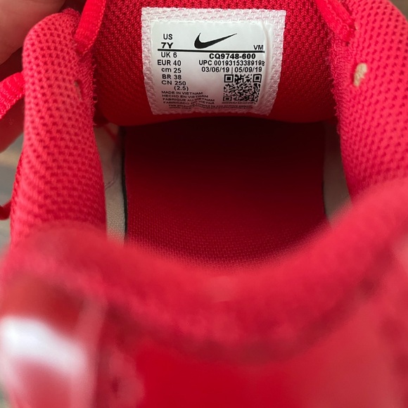 Nike Air Max Plus Low Red - Picture 3 of 10